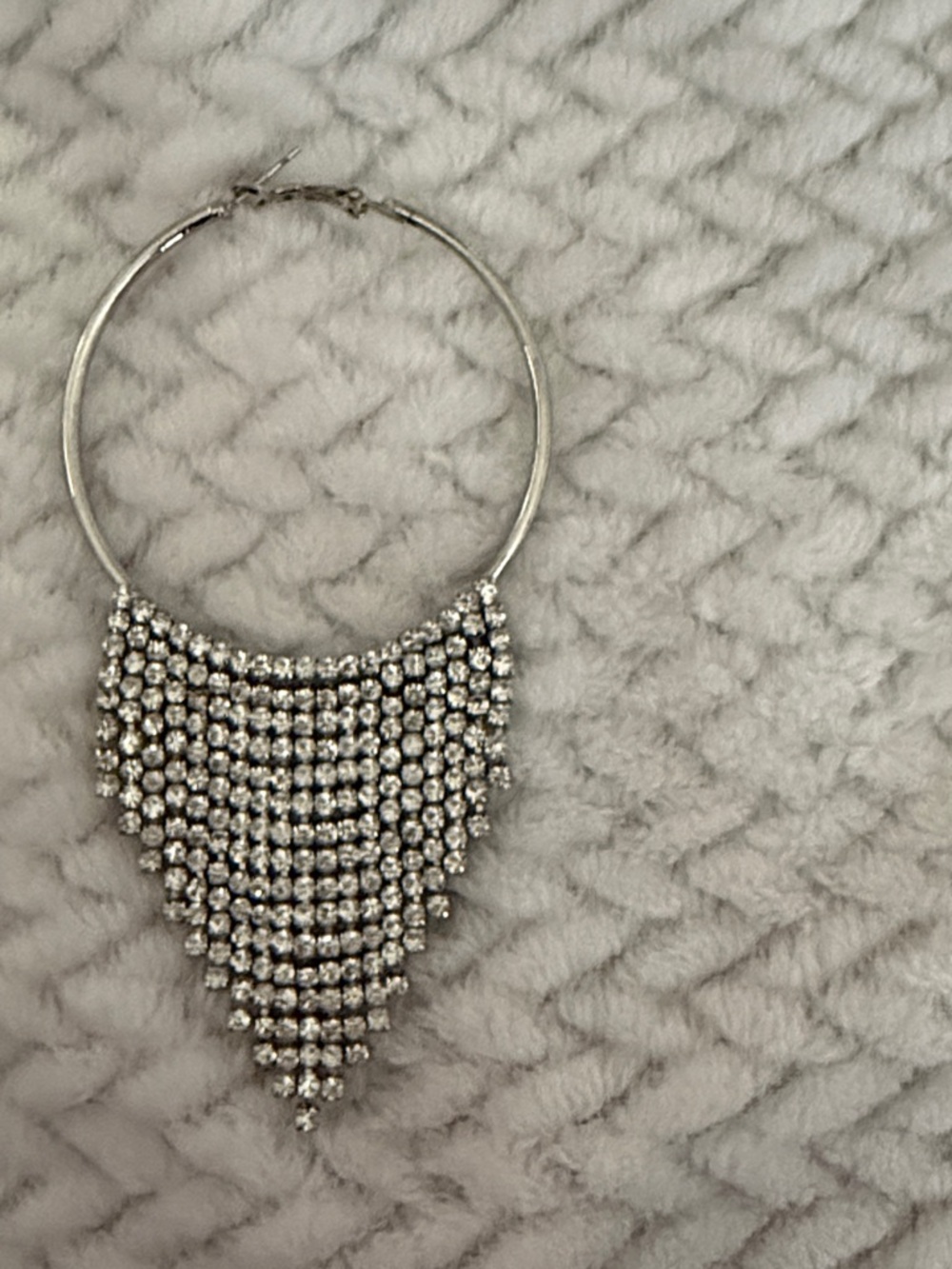 Macy's Silver Crystal Fringe Hoop Earrings Rhinestone Waterfall - Picture 2 of 3